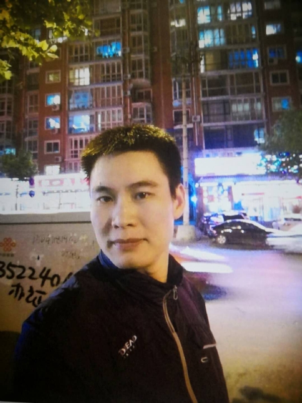 阳光灿烂的第三张照片--嵊州中老年相亲网